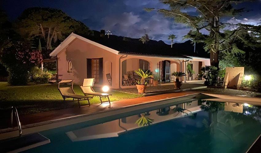 Casa Le Agavi Hotel Портоферайо Екстериор снимка